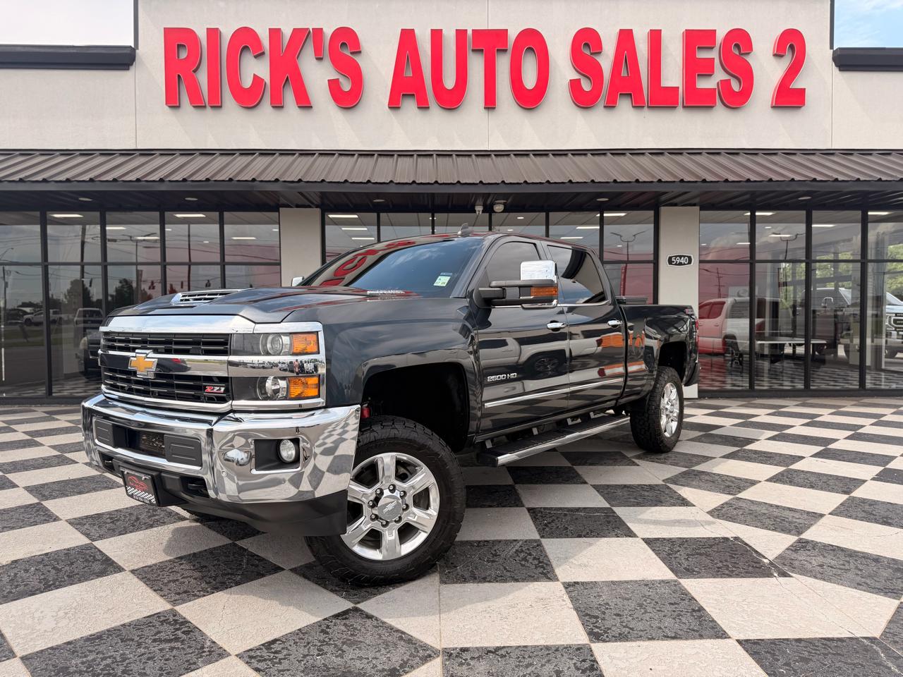 chevrolet silverado 2500hd 2017 1GC1KWEY6HF219800 image chevrolet silverado 2500hd 2017 1GC1KWEY6HF219800 image